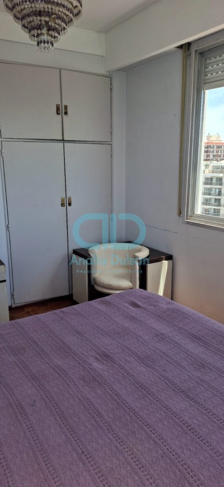 VENTA 4 AMBIENTES- DEPENDENCIA Y COCHERA