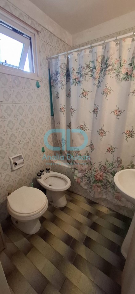 VENTA 2 AMBIENTES CON COCHERA 