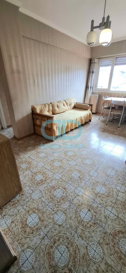 VENTA 2 AMBIENTES CON COCHERA 