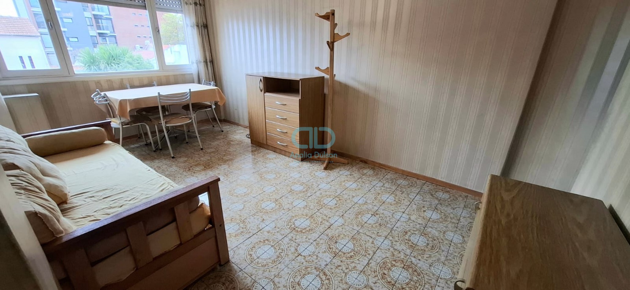 VENTA 2 AMBIENTES CON COCHERA 